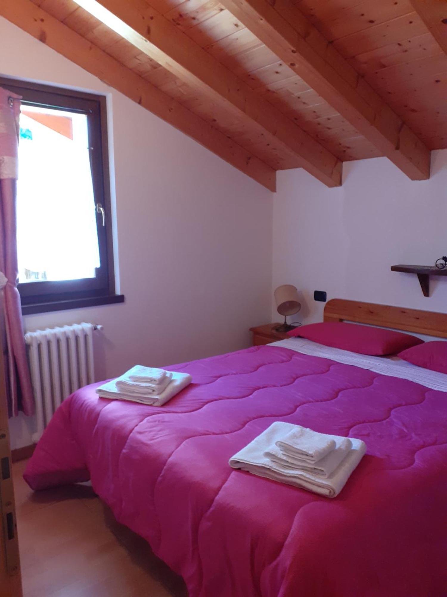 Casa Vacanze Emilio Temù Buitenkant foto