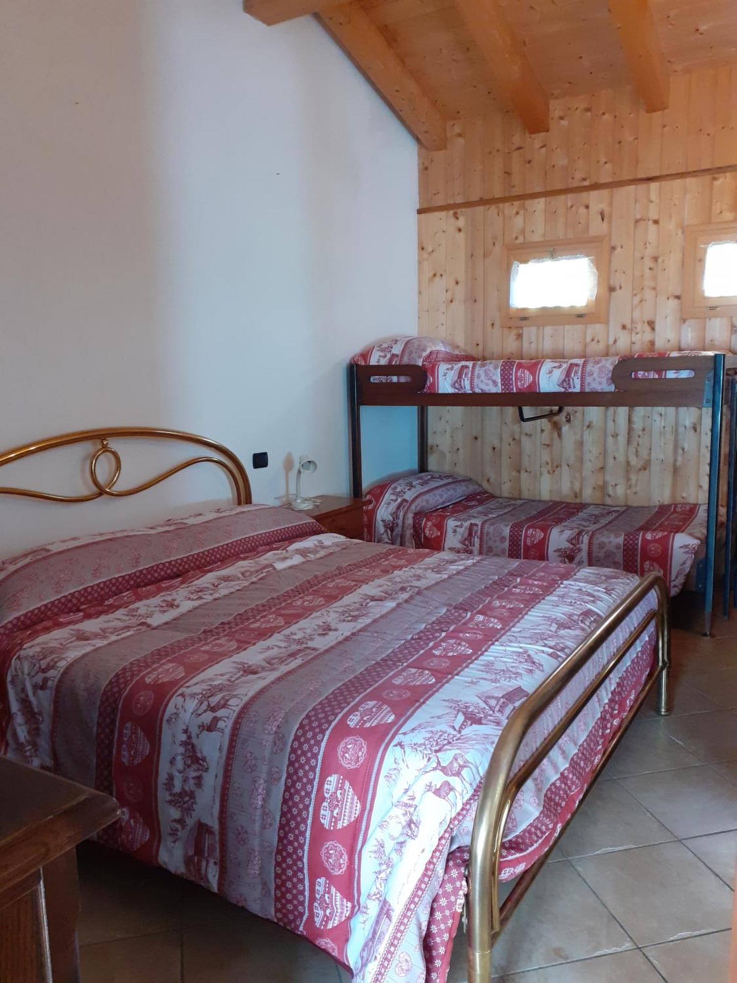 Casa Vacanze Emilio Temù Buitenkant foto