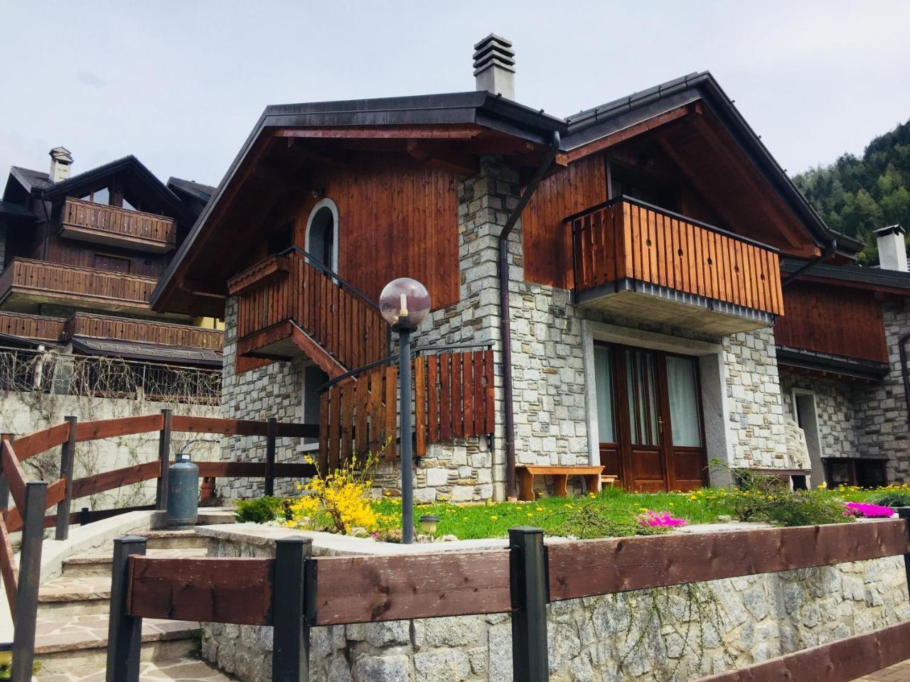 Casa Vacanze Emilio Temù Buitenkant foto